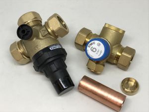 COLDINLET + TRYK.RØD VALVE RESD (UK)