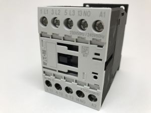 003B. Kontaktor DILM9-10