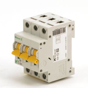009B. Automatisk safe. PLS6-C25 / 3